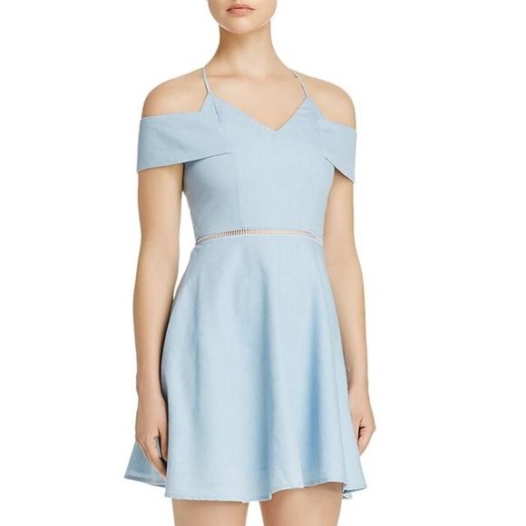 🔥🔥5 for $25🔥🔥 J.O.A. Light Blue off the shoulder fit and flare - Picture 2 of 11